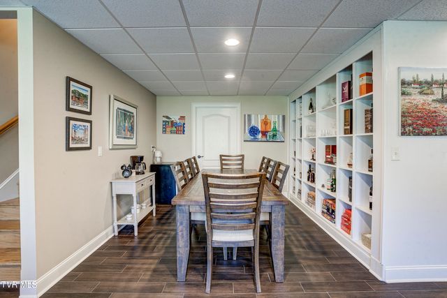 1943 Villa Court, Johnson City, TN 37615