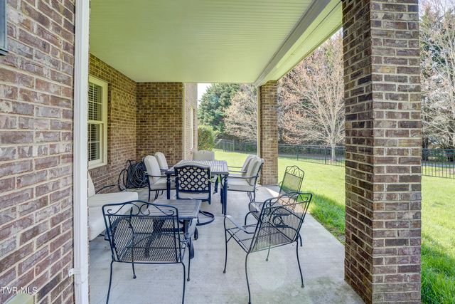 1943 Villa Court, Johnson City, TN 37615