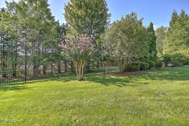 1943 Villa Court, Johnson City, TN 37615
