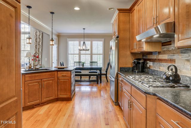 1943 Villa Court, Johnson City, TN 37615