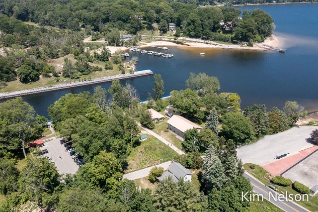 6195 Murray Road, Whitehall, MI 49461