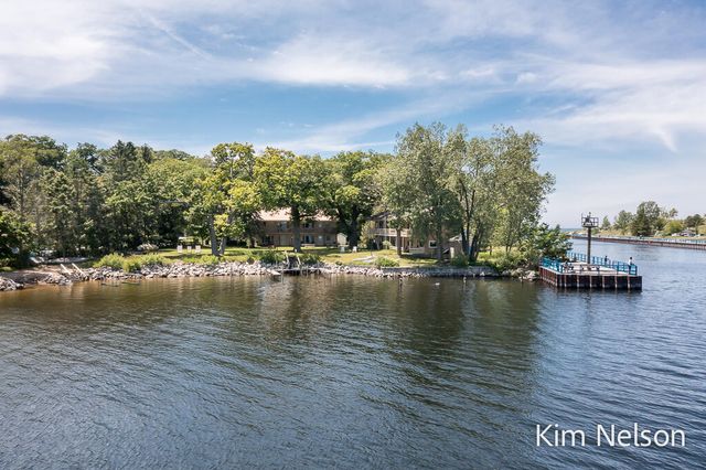 6195 Murray Road, Whitehall, MI 49461