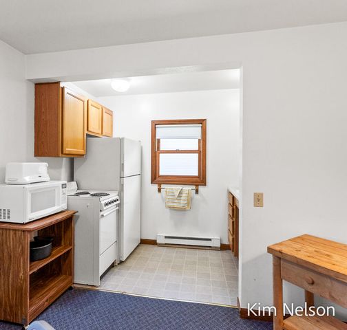 6195 Murray Road, Whitehall, MI 49461