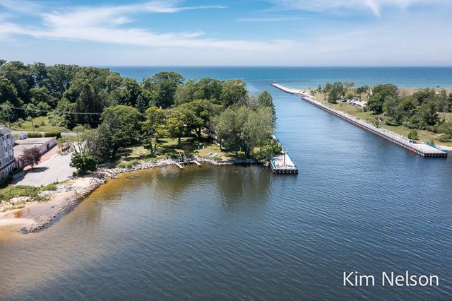 6195 Murray Road, Whitehall, MI 49461