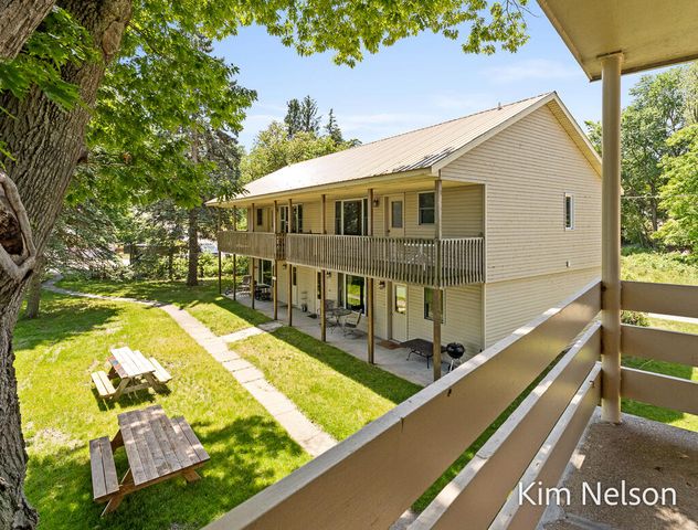 6195 Murray Road, Whitehall, MI 49461