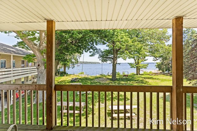 6195 Murray Road, Whitehall, MI 49461