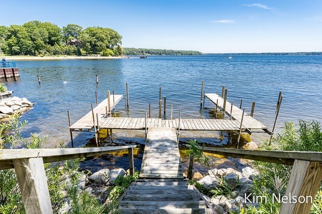 6195 Murray Road, Whitehall, MI 49461