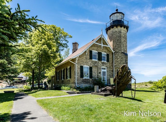 6195 Murray Road, Whitehall, MI 49461