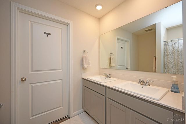 101 River Heights Drive, New Richmond, OH 45157