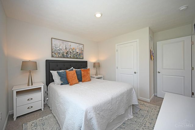 101 River Heights Drive, New Richmond, OH 45157
