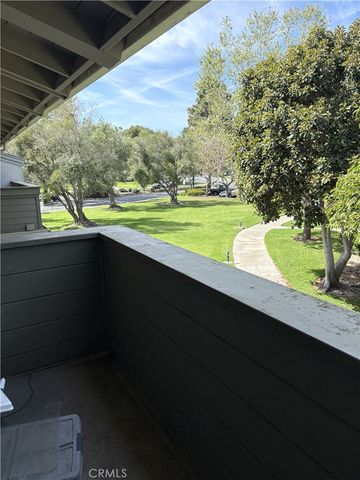 8777 Coral Springs Court 11H, Huntington Beach, CA 92646