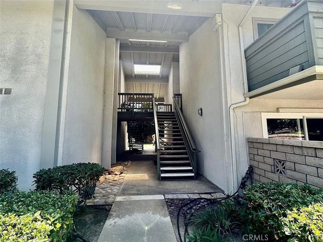 8777 Coral Springs Court 11H, Huntington Beach, CA 92646