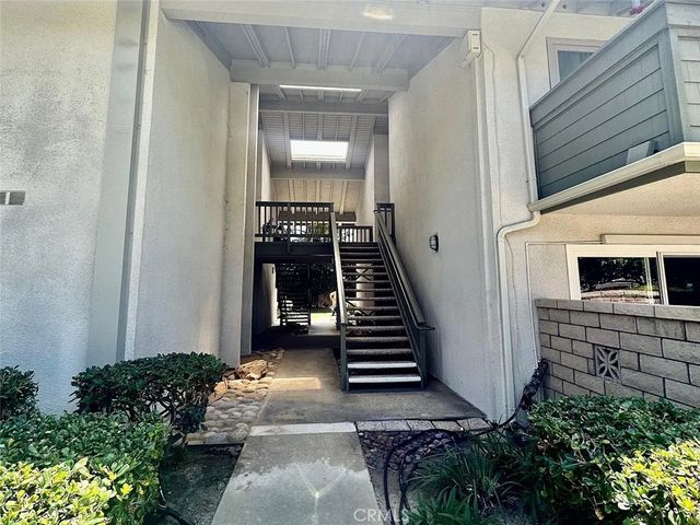 8777 Coral Springs Court 11H, Huntington Beach, CA 92646