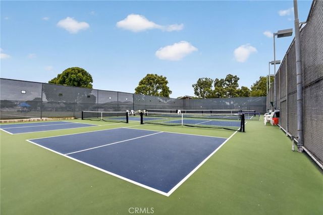 8777 Coral Springs Court 11H, Huntington Beach, CA 92646