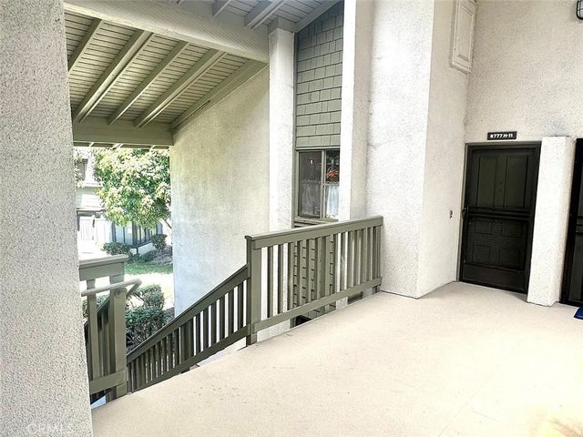8777 Coral Springs Court 11H, Huntington Beach, CA 92646