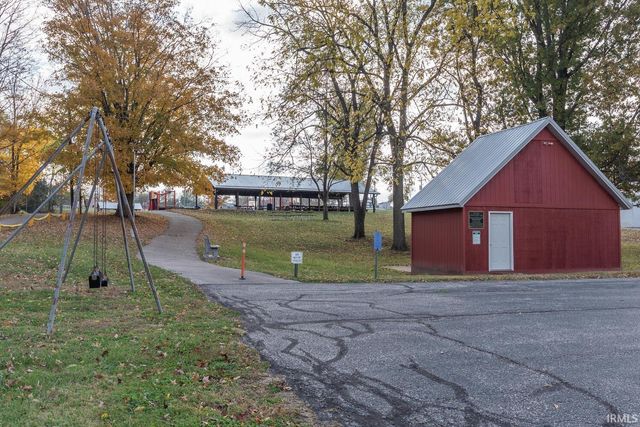 7403 S Main Street, Smithville, IN 47458