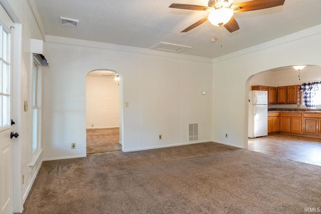 7403 S Main Street, Smithville, IN 47458