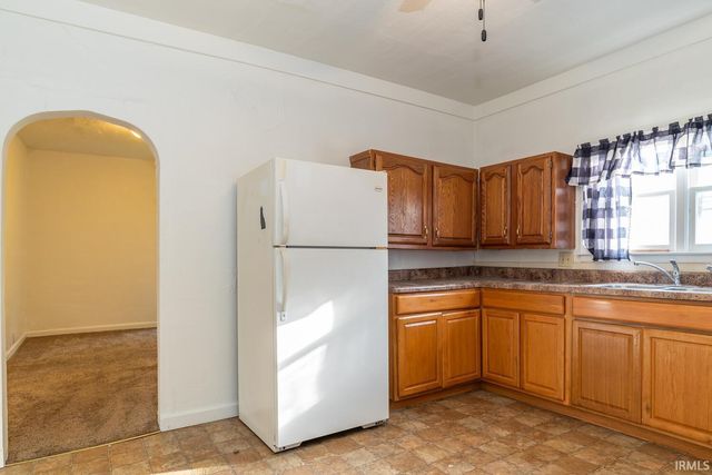 7403 S Main Street, Smithville, IN 47458