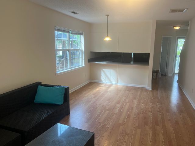 1533 Theresa Drive, Charleston, SC 29412