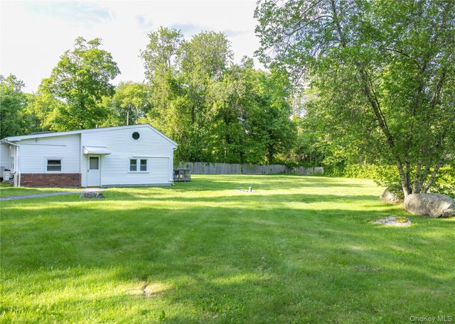 23 Lucille Road, Carmel, NY 10512