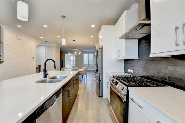 1509 Huntwood Court, Suwanee, GA 30024