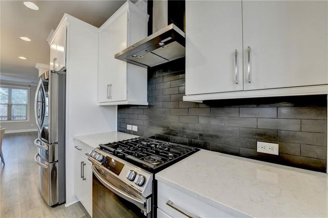 1509 Huntwood Court, Suwanee, GA 30024