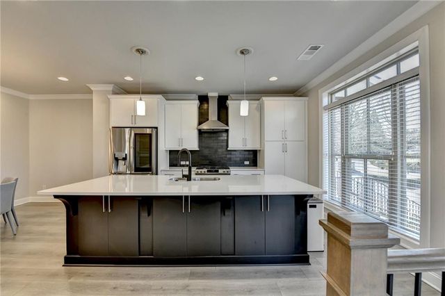 1509 Huntwood Court, Suwanee, GA 30024