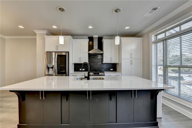 1509 Huntwood Court, Suwanee, GA 30024