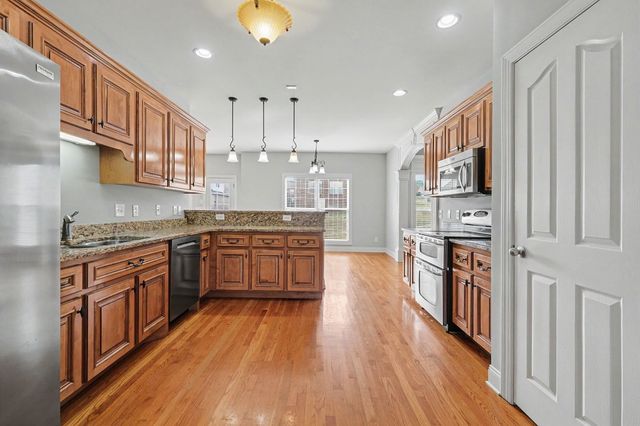 211 Bonifay Dr, Smyrna, TN 37167