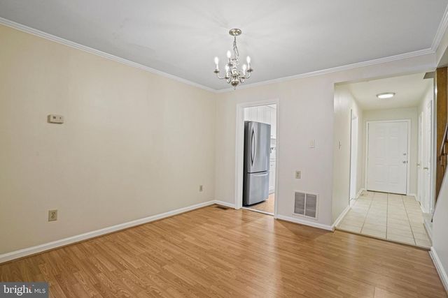 1141 N VERNON ST, Arlington, VA 22201
