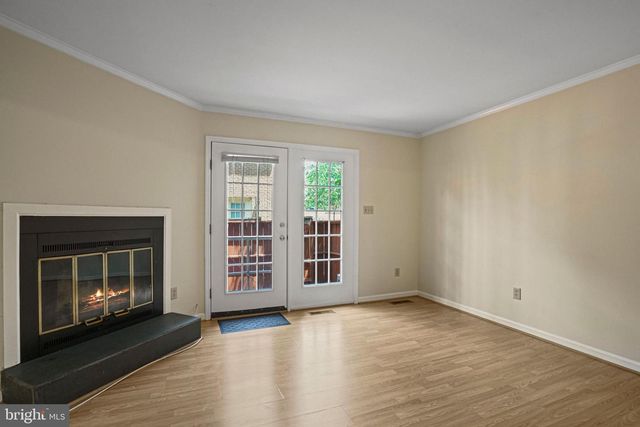 1141 N VERNON ST, Arlington, VA 22201