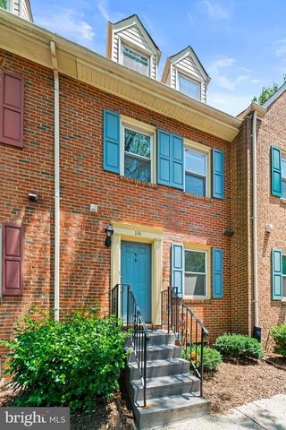 1141 N VERNON ST, Arlington, VA 22201