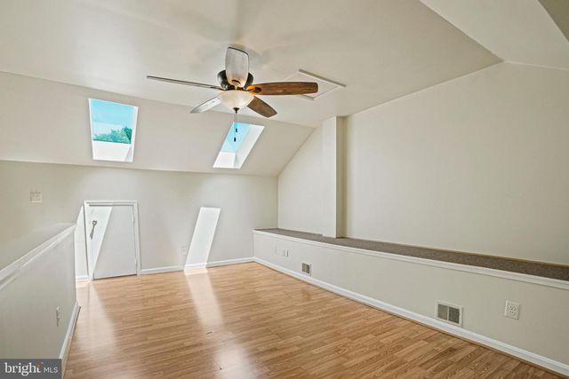 1141 N VERNON ST, Arlington, VA 22201