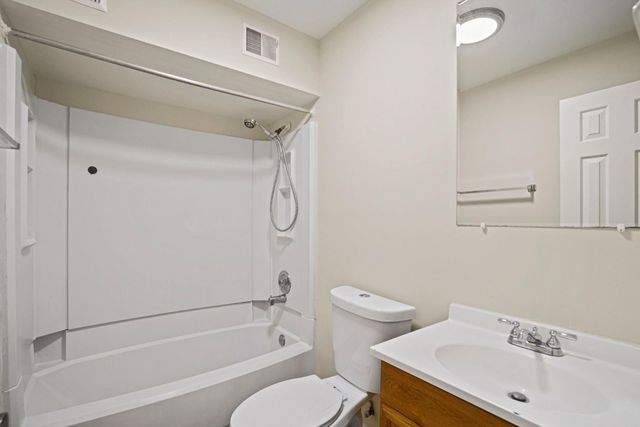 1141 N VERNON ST, Arlington, VA 22201