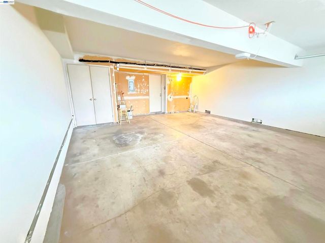 710 Fountainhead Dr, San Leandro, CA 94578