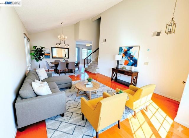 710 Fountainhead Dr, San Leandro, CA 94578