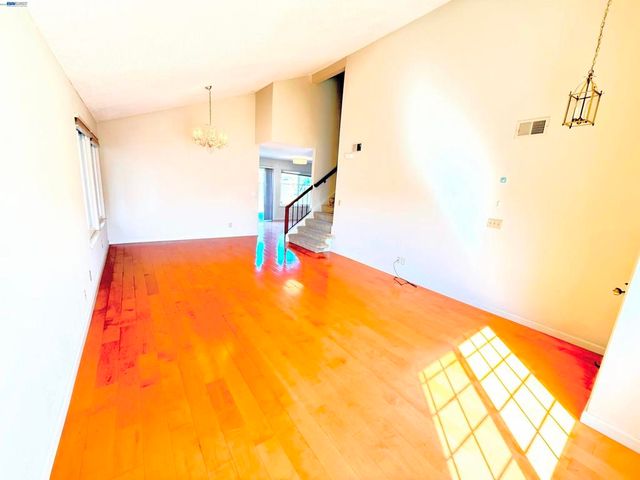 710 Fountainhead Dr, San Leandro, CA 94578