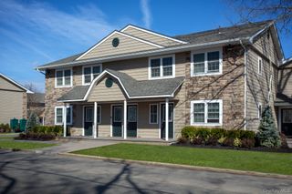 127 Terrace Road T02127, Bayport, NY 11705