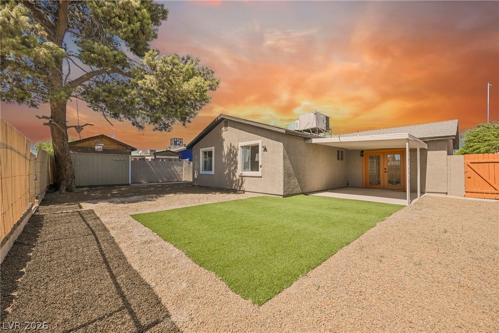 5637 Tunis Avenue, Las Vegas, NV 89122 — photo 4
