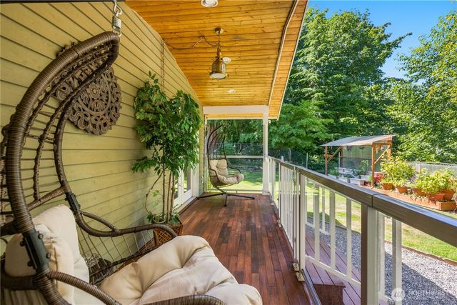10929 180th Street SE, Snohomish, WA 98296