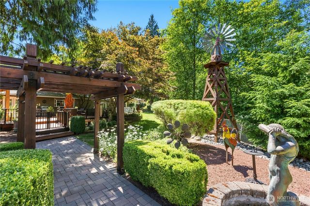 10929 180th Street SE, Snohomish, WA 98296