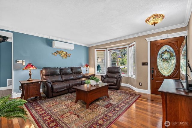 10929 180th Street SE, Snohomish, WA 98296