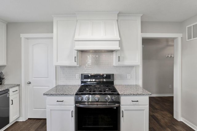 1200 Buck Court, Circleville, OH 43113