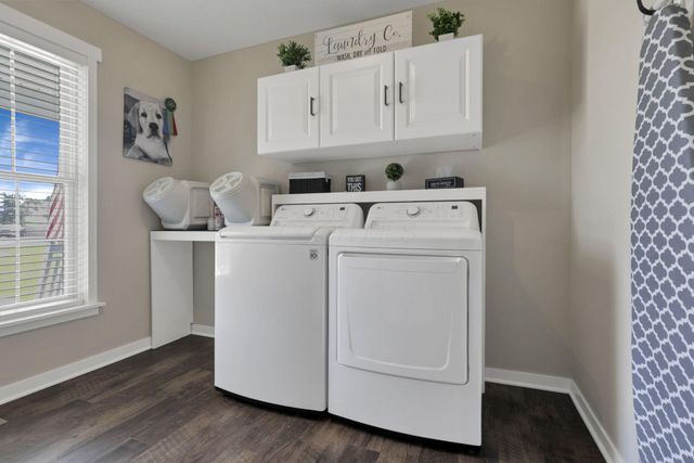 1200 Buck Court, Circleville, OH 43113