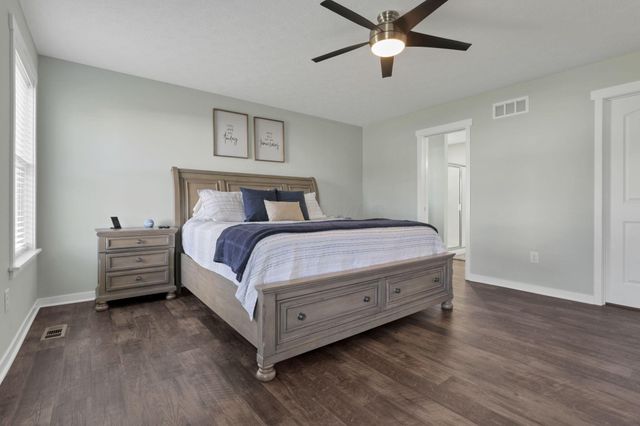 1200 Buck Court, Circleville, OH 43113