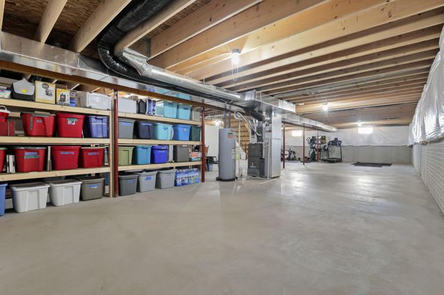 1200 Buck Court, Circleville, OH 43113