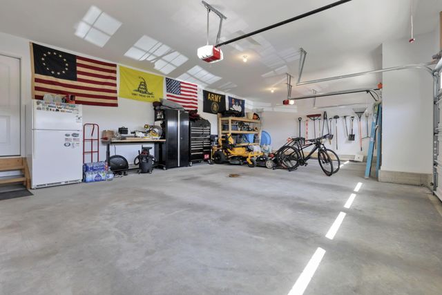 1200 Buck Court, Circleville, OH 43113