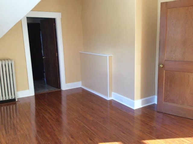 19 Canal Street, Brattleboro, VT 05301