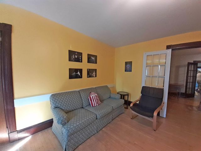 19 Canal Street, Brattleboro, VT 05301