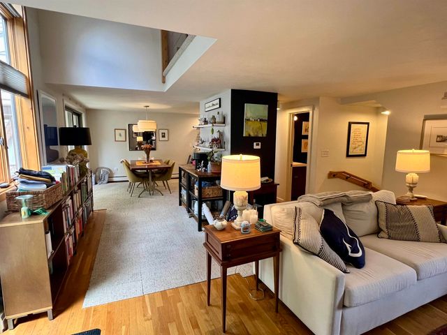 23 Bucks Hill Road, Durham, NH 03824